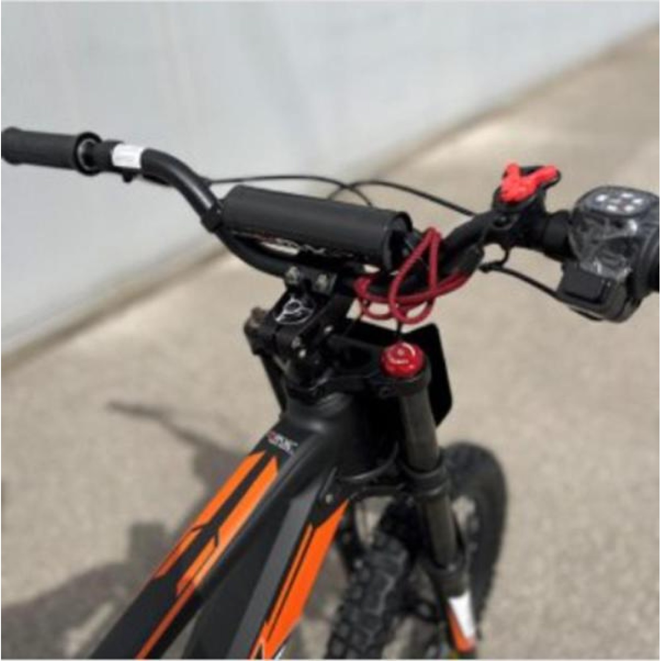 4MX | Electrische Loopfiets Zwart/Oranje 18