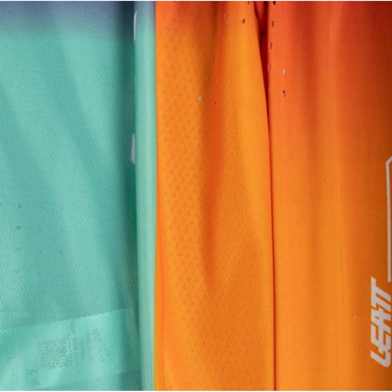 Leatt | Cross Shirt Moto 5.5 UltraWeld V26 Pinata teal